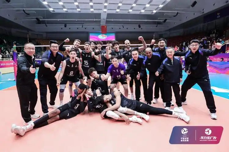 澳大利亚A联赛：墨尔本胜利 VS 悉尼FC